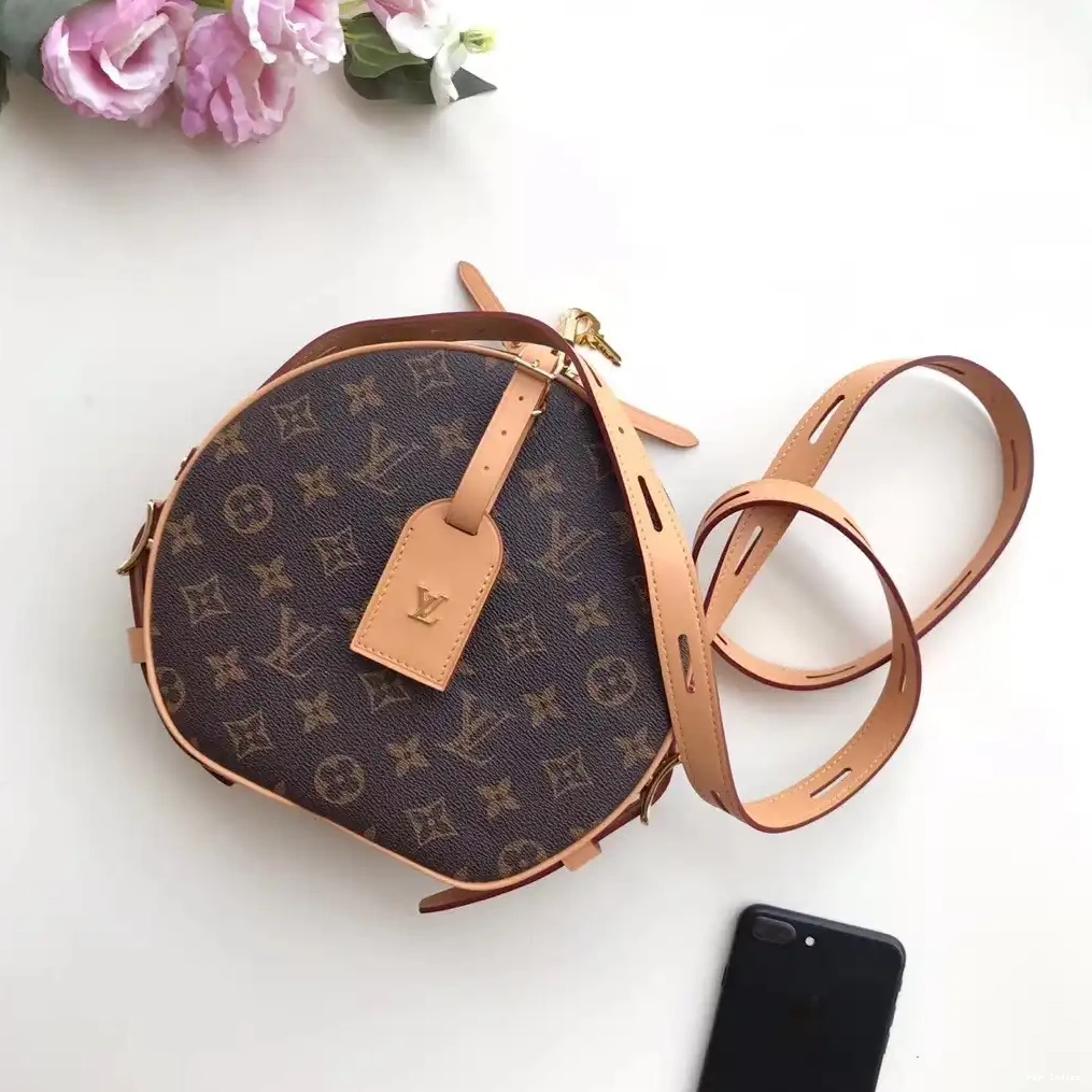 Cheap PETITE Louis CHAPEAU BOITE Vuitton 0506